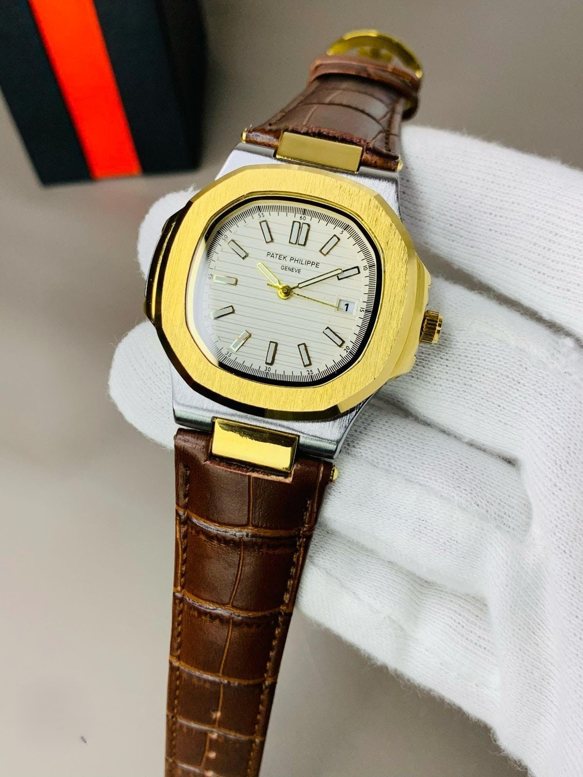 Elite PP Gold Dial Men's Quartz Leather Watch