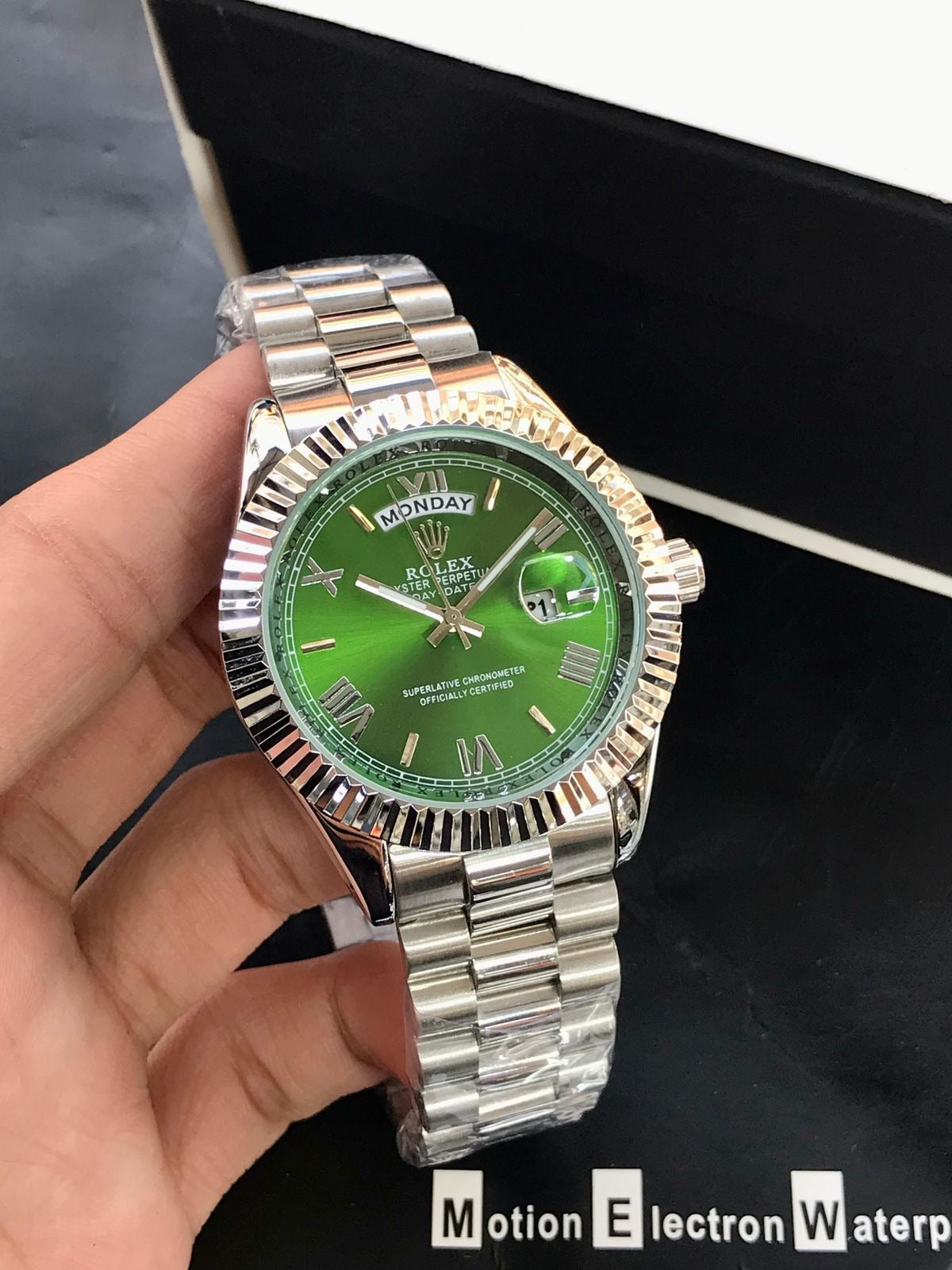 Elite Rolex Roman Quartz Day-Date Steel